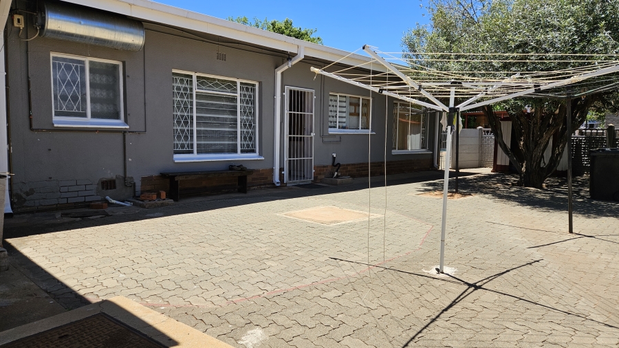 4 Bedroom Property for Sale in Hadison Park Northern Cape